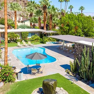 Otel Desert Hills - 21 And Over (adults Only)